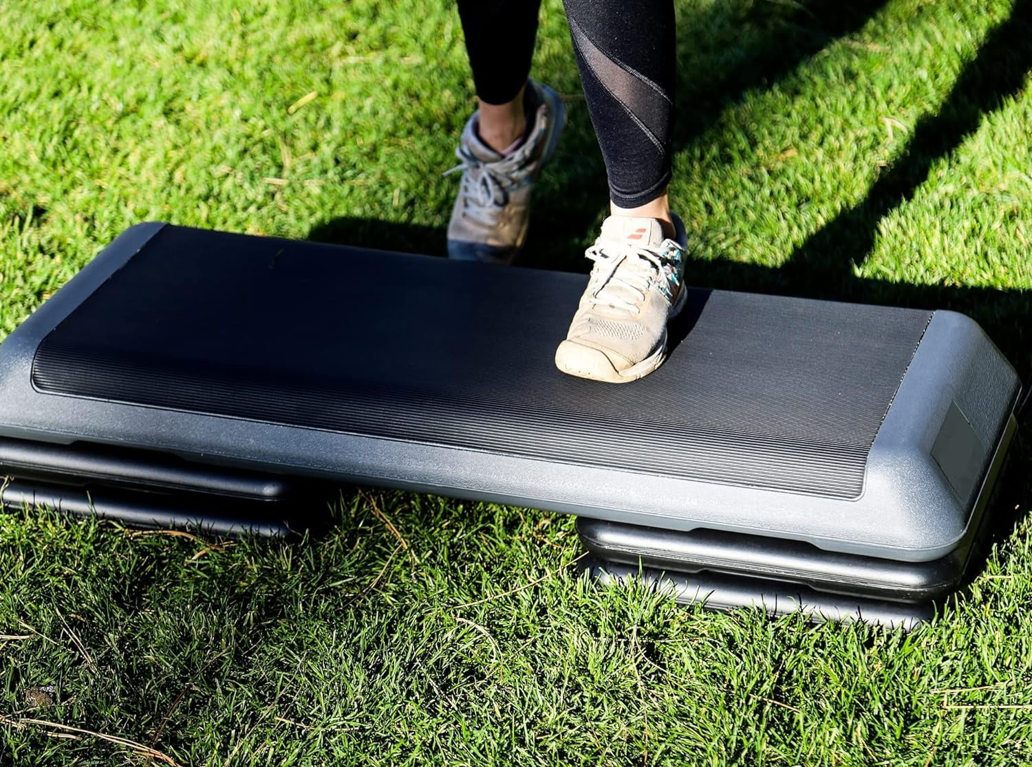 43'' Exercise Aerobic Step Platm, Adjustable Fitness Stepper with 4 Stackable Risers, Aerobics Stepper Workout Stepper Home Gym Cardio Strength & Training