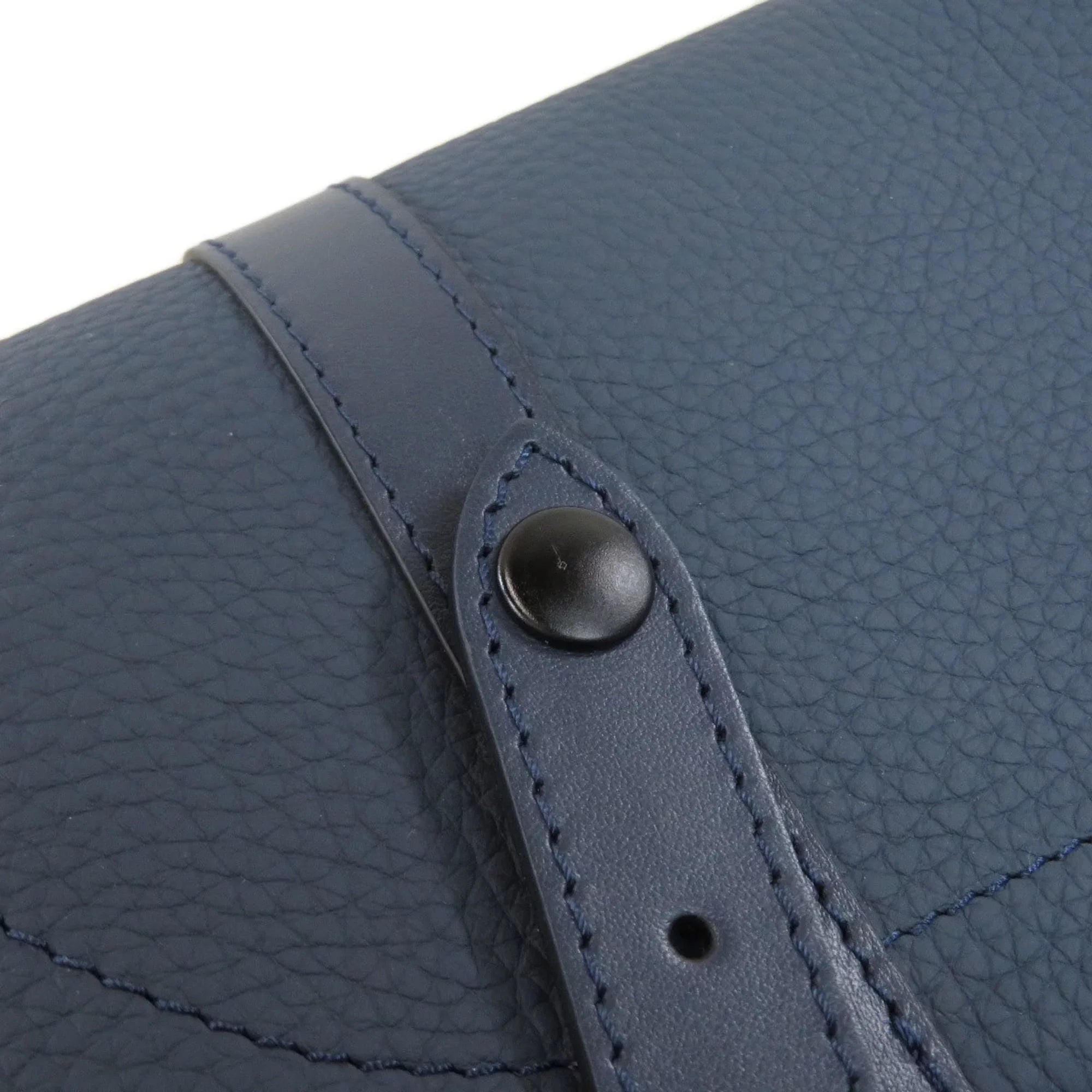 Pre-Owned Louis Vuitton M58475 Christopher Shoulder Bag Taurillon Leather Men's (Good)