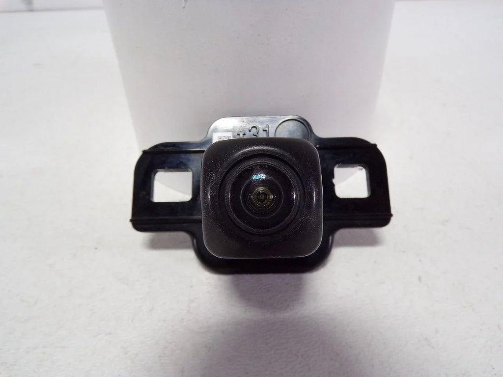 Pre-Owned 19-22 Toyota Rav4 Rear View Backup Camera OEM LKQ (Good)