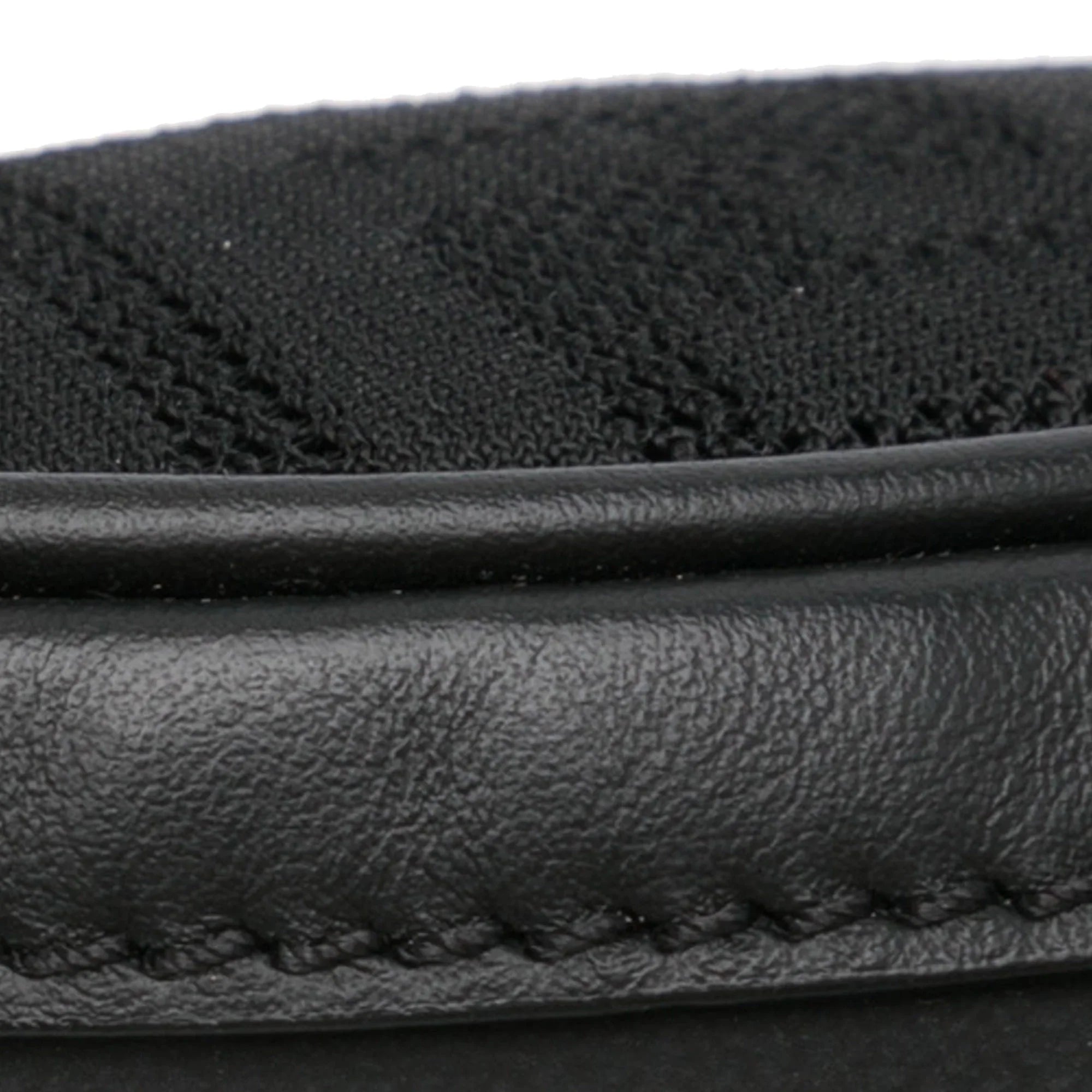 Pre-Owned Authenticated Fendi FF Neoprene Vitello Grace Perated Pocket Belt Bag Knit Fabric Black Unisex (Good)