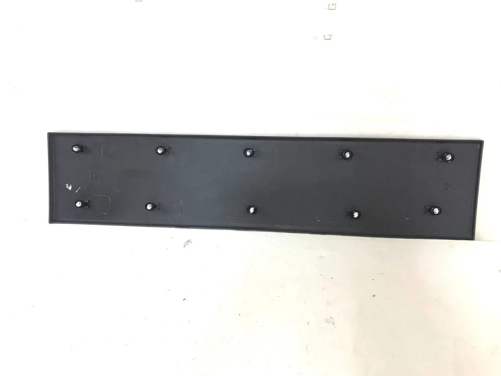 2014 2015 2016 2017 2018 with Ram Promaster 1500 2500 3500 Left Rear Back Door Molding Trim Driver