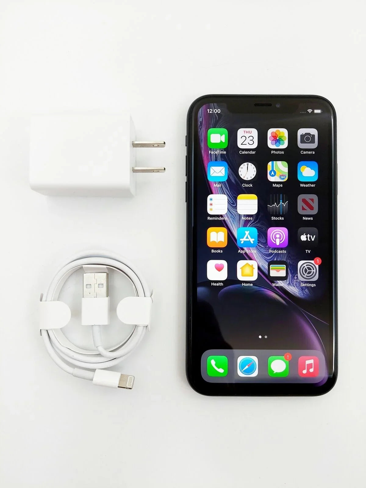 Restored Apple iPhone XR A1984 (Fully Unlocked) 64GB Black w/ Gift Box (Refurbished)