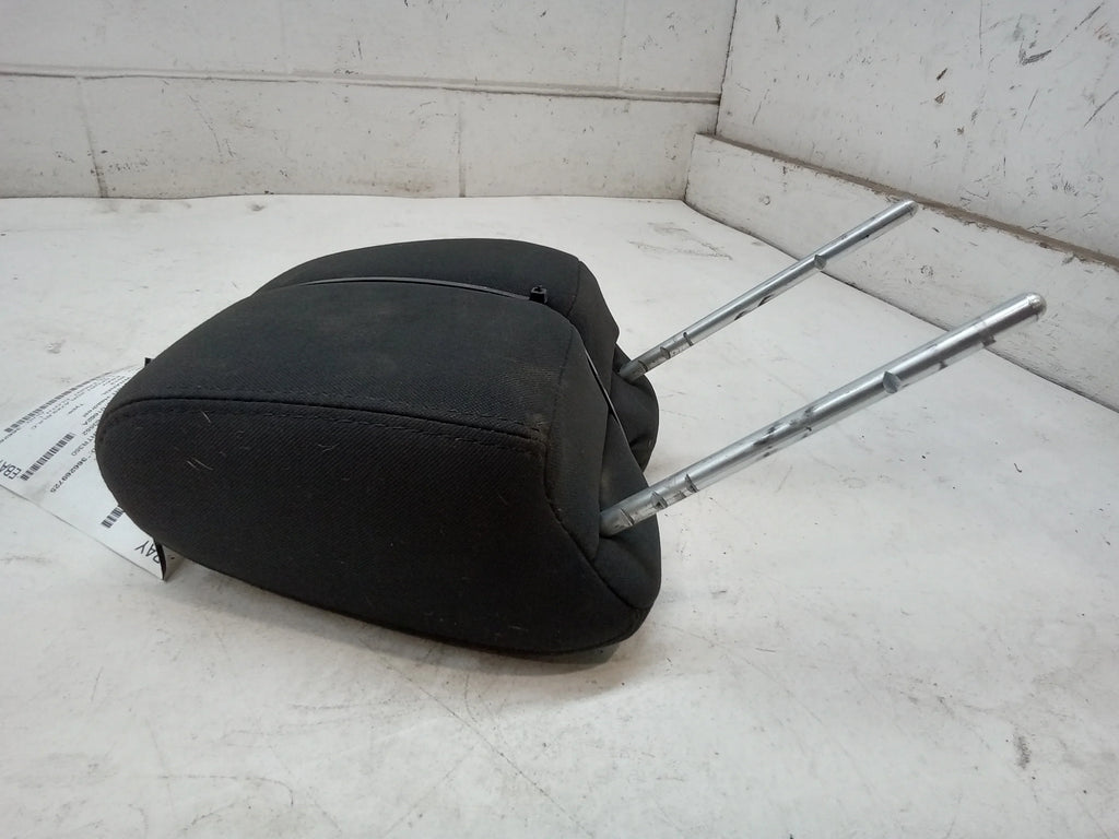 Pre-Owned 12 Jeep Wrangler Cloth Headrest Left Or Right OEM (Good)