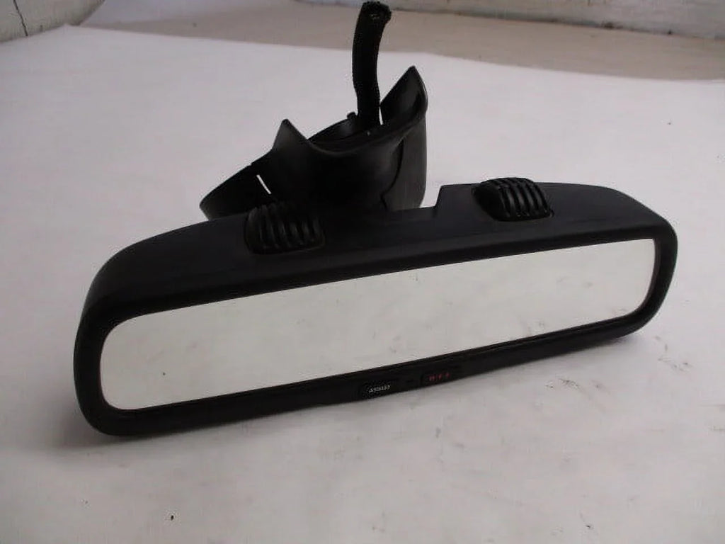 Pre-Owned Jeep Cherokee Manual Rear View Mirror w/911 Assist OEM LKQ (Good)