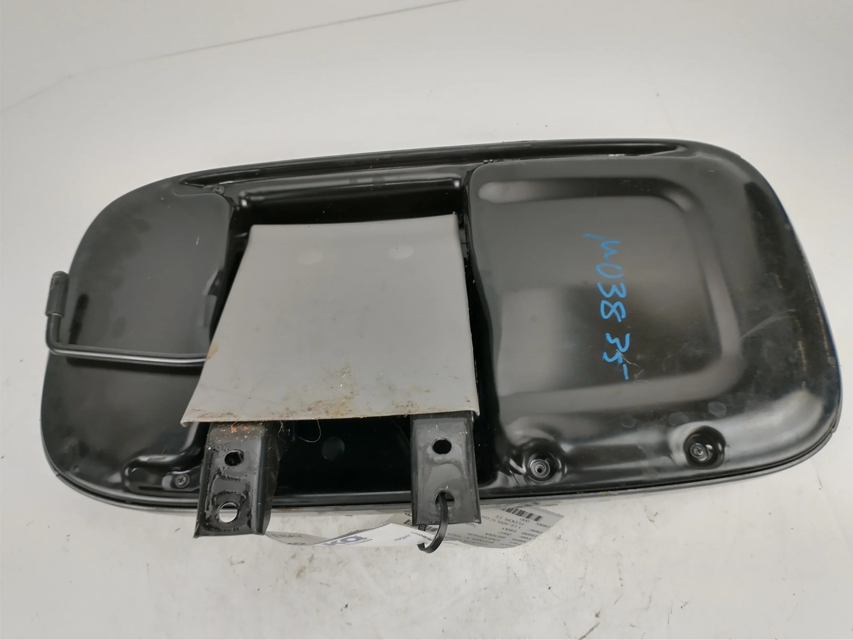 Pre-Owned 04 05 06 07 08 09 10 Toyota Sienna Center Console Tray Cup Holder OEM (Good)