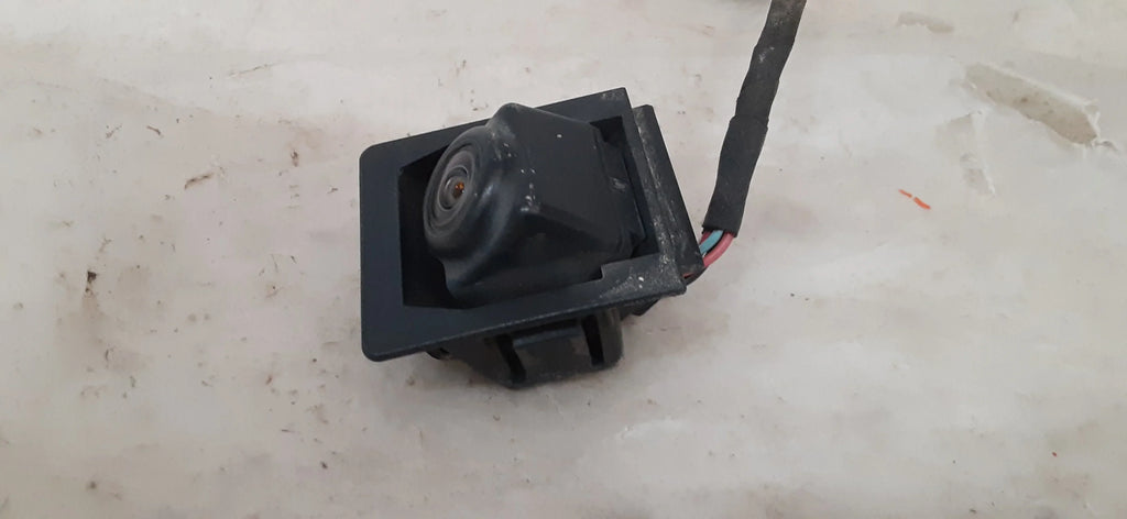 Pre-Owned 16 17 Chevrolet Camaro Rear View Back Up Camera OEM LKQ (Good)