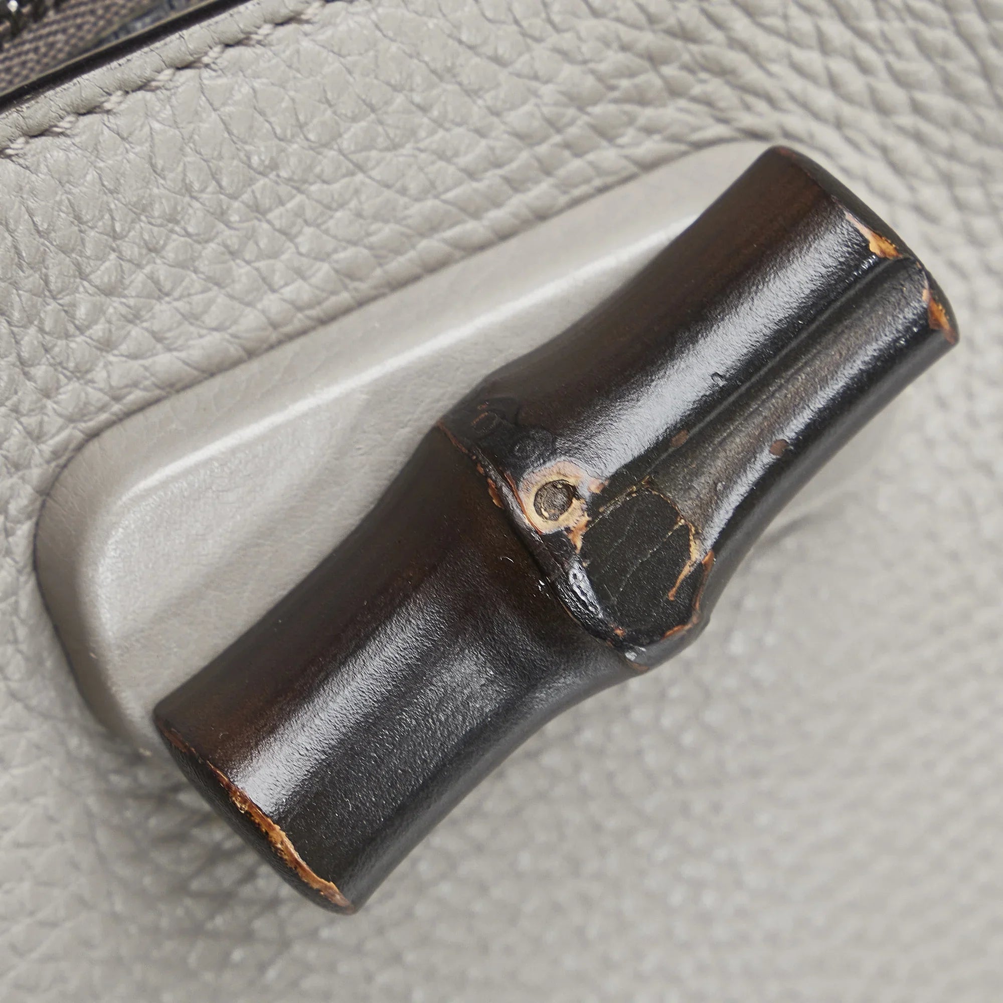 Pre-Owned Authenticated Gucci Medium Bamboo Daily Calf Leather Gray Satchel Unisex (Good)