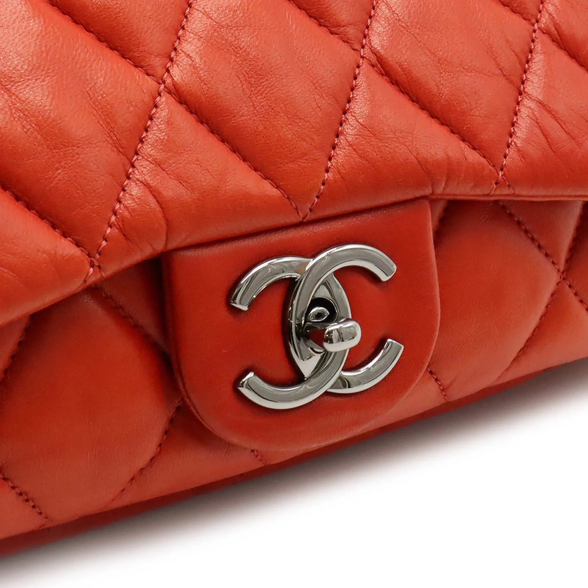 Pre-Owned CHANEL Chanel matelasse here mark chain shoulder bag accordion leather blood orange (Good)