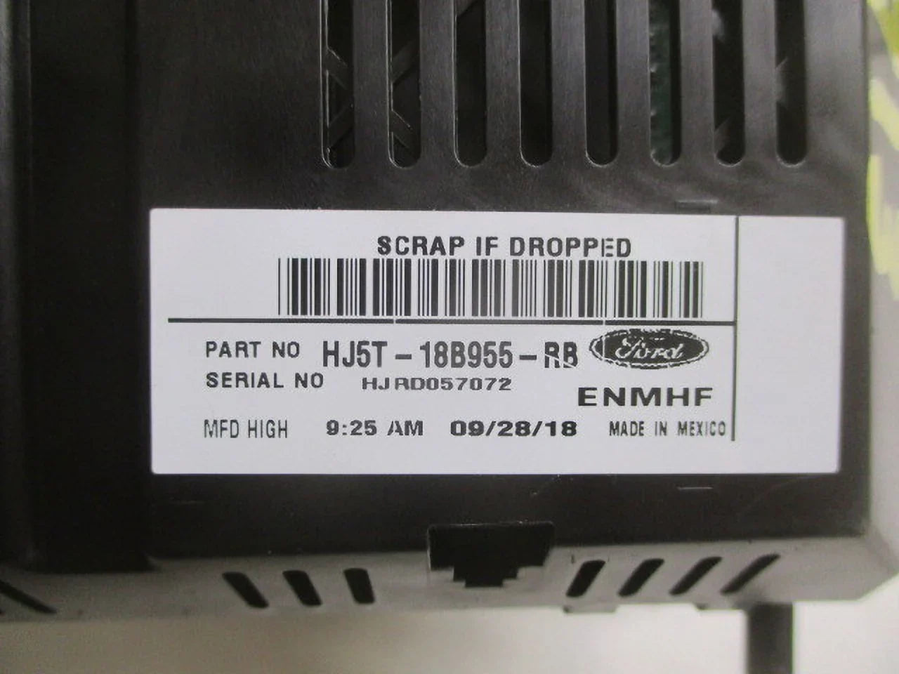 Pre-Owned Ford Escape Focus Dash Mount 4.2" Inmation Display Screen OEM LKQ (Good)