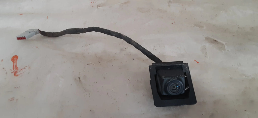 Pre-Owned 16 17 Chevrolet Camaro Rear View Back Up Camera OEM LKQ (Good)
