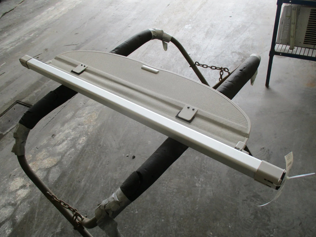 Pre-Owned 2015 Nissan Rogue Retractable Storage Coating OEM (Good)
