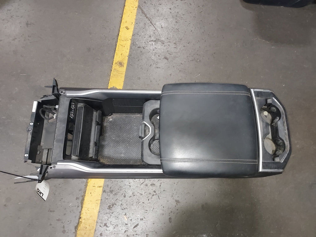 Pre-Owned 2019-2023 Dodge Ram 1500 Floor Center Console OEM LKQ (Good)