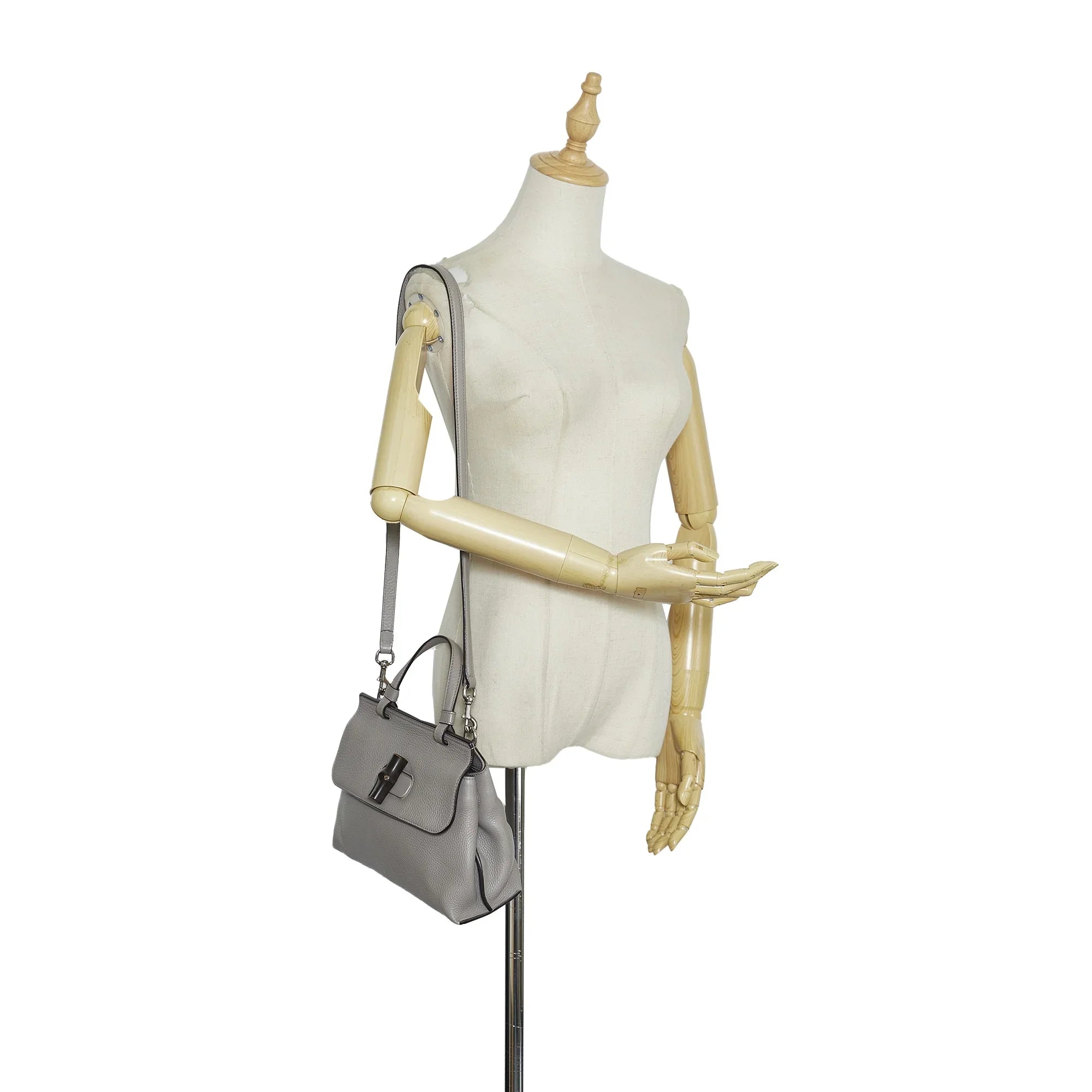 Pre-Owned Authenticated Gucci Medium Bamboo Daily Calf Leather Gray Satchel Unisex (Good)