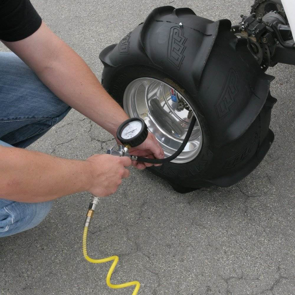Viair 400P Automatic Portable 12V, 150 PSI Air Compressor Kit Vehicle Tires